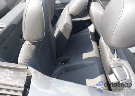 2018 Volkswagen Beetle 2.0T Coast/2.0T S/2.0T Se z USA, uszkodzony, nr VIN 3VW5DAATXJM516516